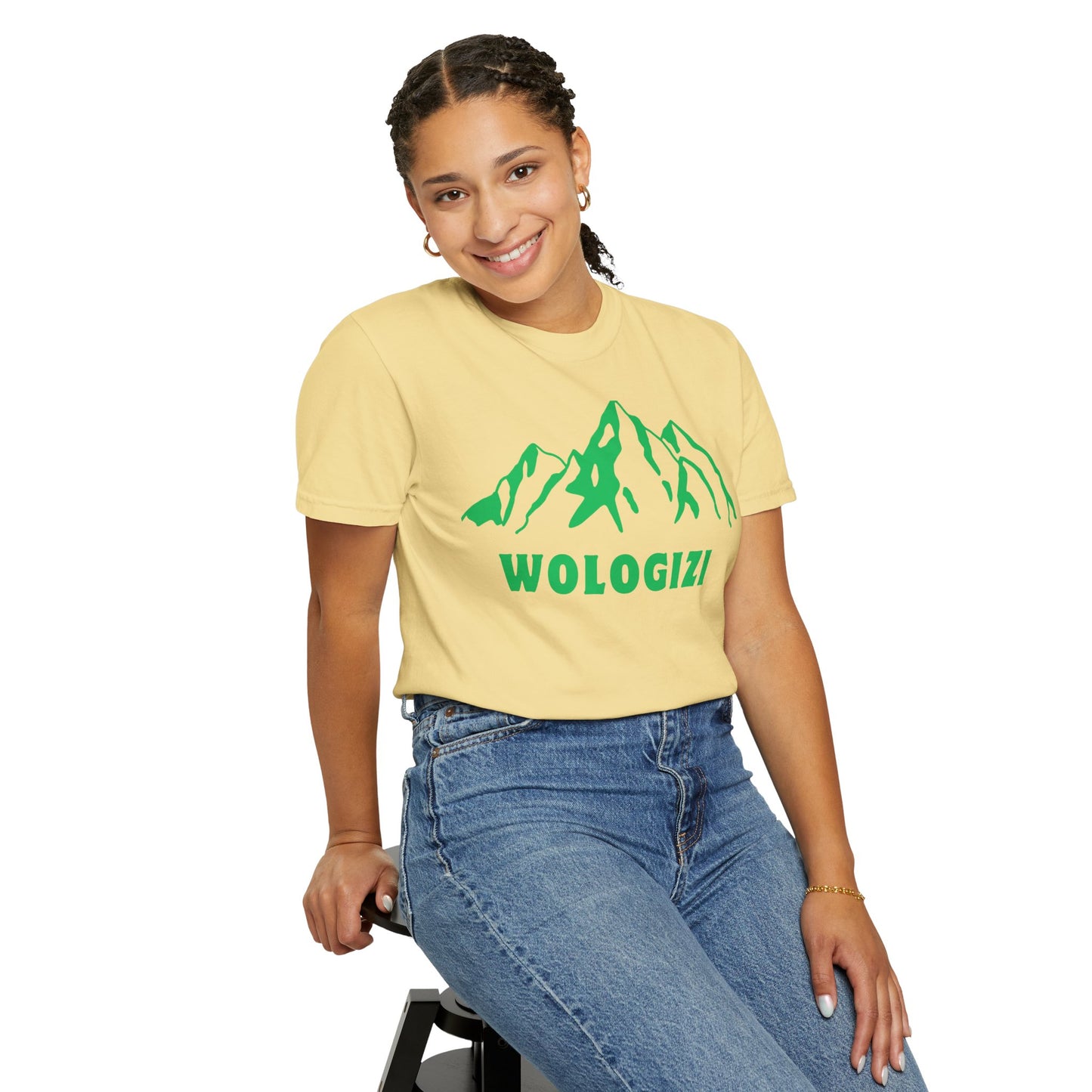 Wologizi Mountain Graphic Unisex T-Shirt - Nature Lover's Tee
